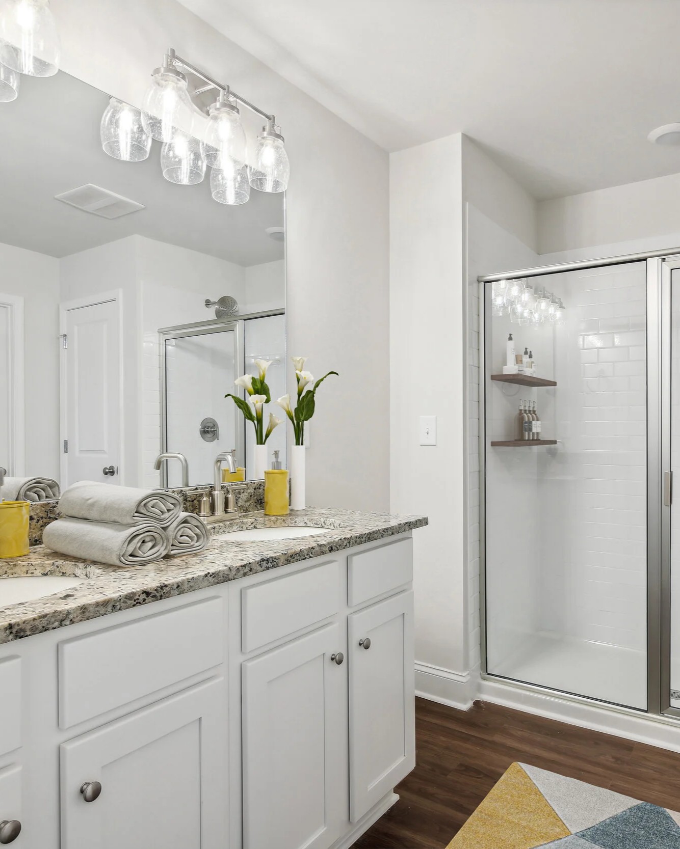 bathroom at pine valley commons fairburn ga apartments